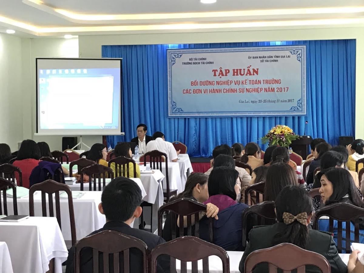 Cong Doan Gia Lai Hotel Pleiku Zewnętrze zdjęcie